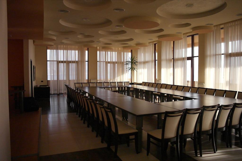 Akhtamar Hotel Cjsc Arzakan Exteriér fotografie