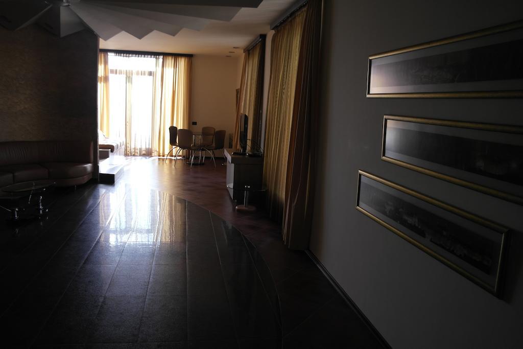 Akhtamar Hotel Cjsc Arzakan Pokoj fotografie